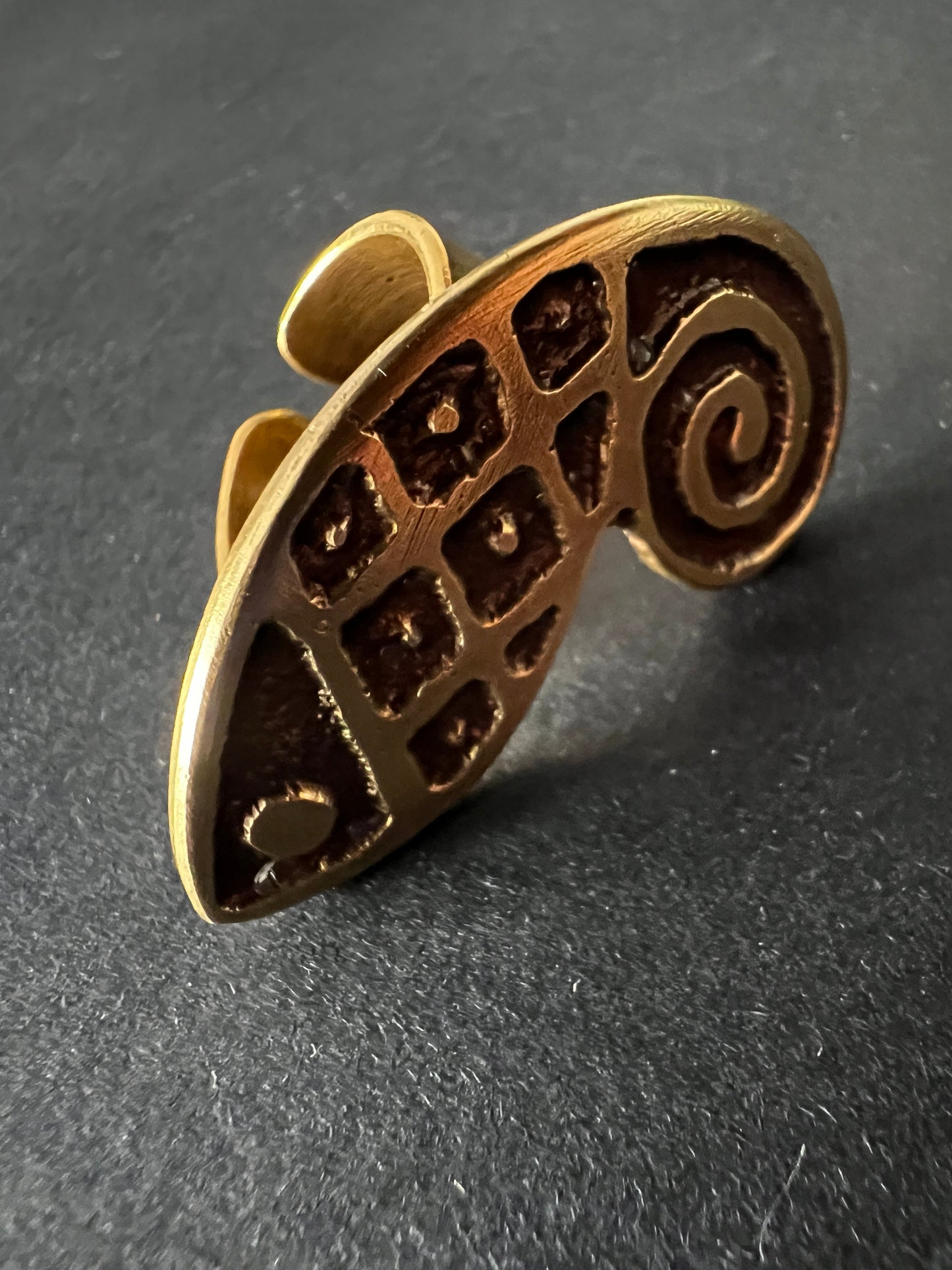THE WHALE RINGS